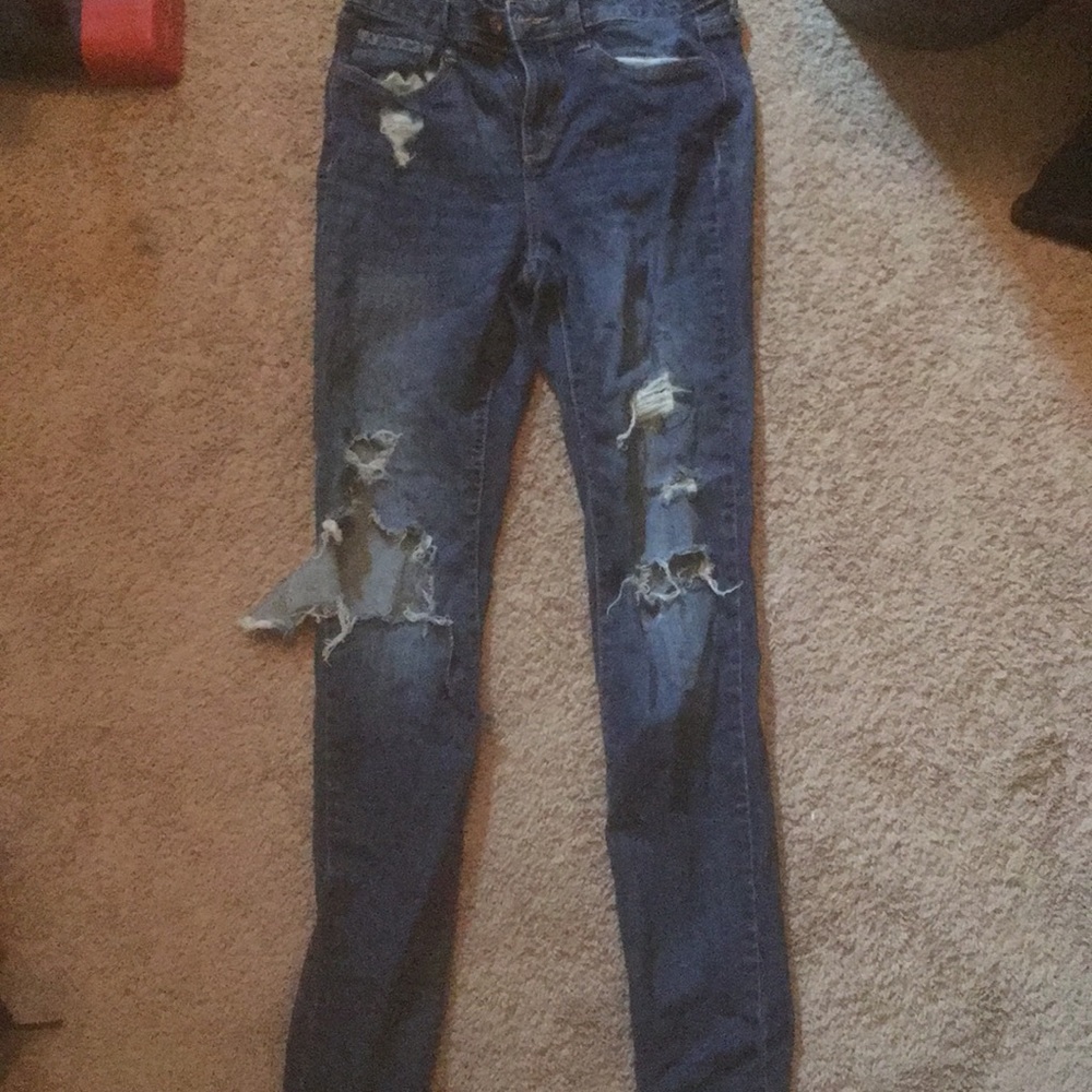 Ripped high rise jeans